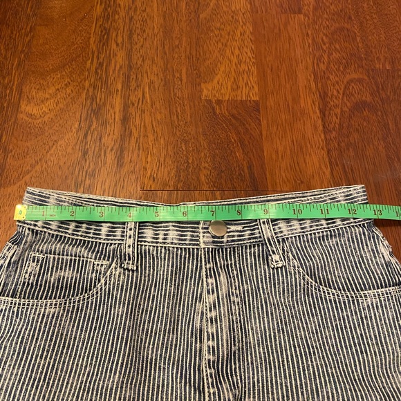 Forever 21 Shorts - Picture 5 of 8